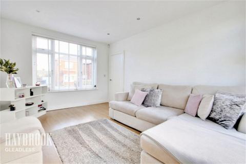 32 Alder Lane, Sheffield, S9 4AL