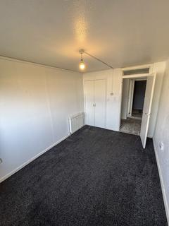 2 bedroom flat to rent, Michael Terrace, Chappelhall, Airdrie, ML6