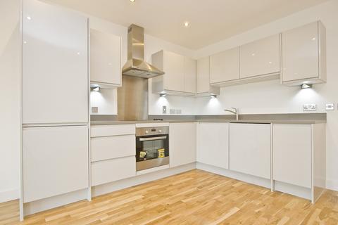 1 bedroom apartment to rent, Tyas Road, London E16