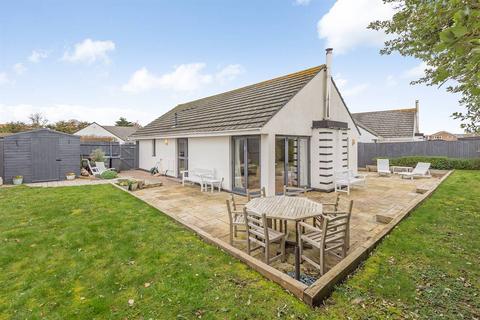 3 bedroom detached bungalow for sale, Stocks Walk, Herne Bay