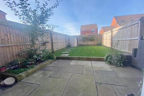 3 bedroom semi-detached house for sale, Adlington Close, Hampton Gardens, Peterborough