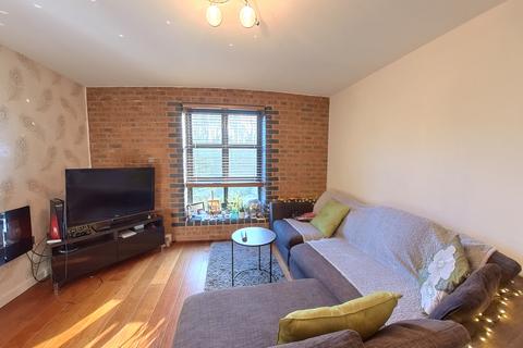 undefined, Commercial Street, Hyde SK14