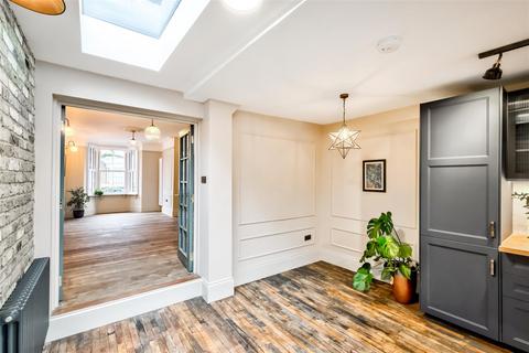 39 Thorpe Road, Forest Gate, London, E7 9EA