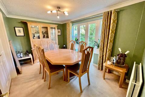 4 bedroom detached house for sale, Hargate Way, Hampton Hargate, Peterborough