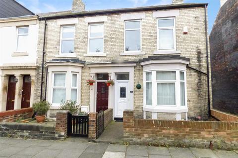 2 bedroom terraced house to rent, Waterloo Place, North Shields