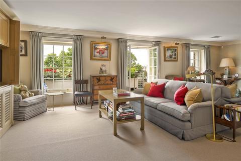 3 bedroom penthouse for sale, Eaton Square, London, SW1W