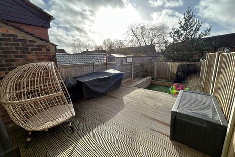 3 bedroom terraced house for sale, Stanley Road, Oldham OL9