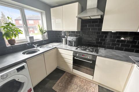 2 bedroom terraced house for sale, Valletta Way, Wellesbourne, Warwick