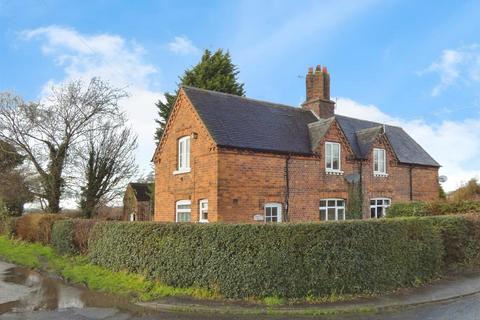 3 bedroom semi-detached house for sale, Hollins Green, Middlewich