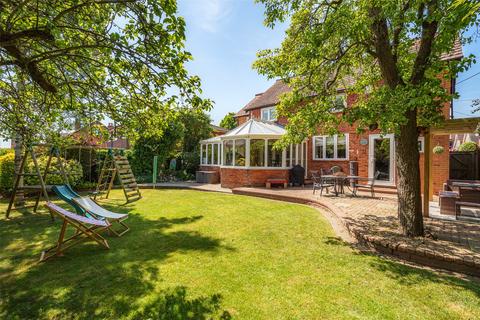 4 bedroom detached house for sale, The Square, Reading RG7
