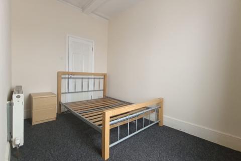 1 bedroom flat to rent, Windsor Road, London E7