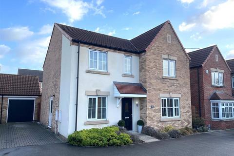 4 bedroom detached house for sale, Welton Low Road, Brough HU15