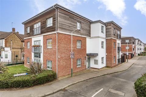 2 bedroom apartment for sale, Riverside Close, Romford, RM1