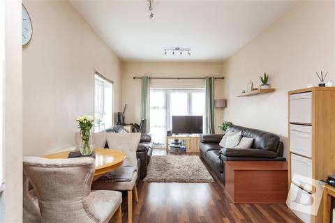 2 bedroom apartment for sale, Riverside Close, Romford, RM1