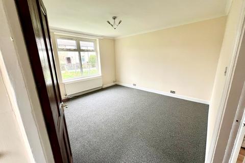 2 bedroom semi-detached house to rent, Thetford Gardens Dagenham RM9 6AR