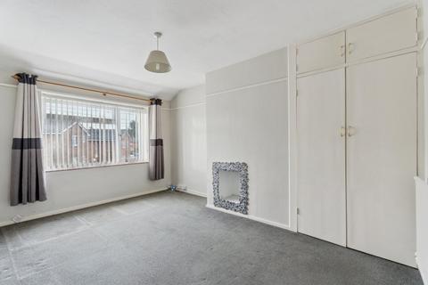 2 bedroom apartment for sale, The Mead, Beaconsfield, Buckinghamshire, HP9