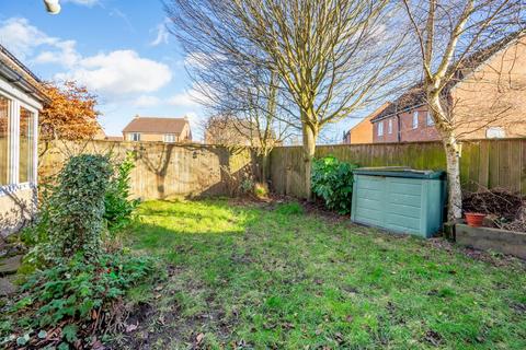 3 bedroom detached house for sale, Chatsworth Avenue, Strensall, York