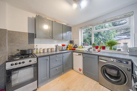 2 bedroom flat for sale, Lucien Road, Tooting