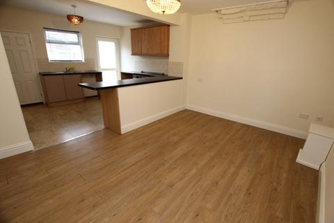 2 bedroom terraced house to rent, Thomas Street, King's Lynn, PE30