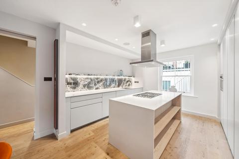 4 bedroom terraced house to rent, Limerston Street, Chelsea, London, SW10