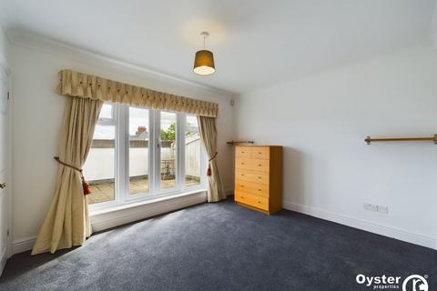 2 bedroom apartment for sale, Longcrofte Road, Bartholomew Court Longcrofte Road, HA8