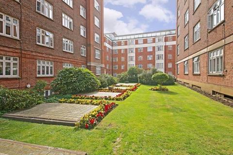 1 bedroom apartment to rent, London NW8