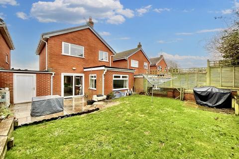 3 bedroom detached house for sale, Spring Gardens, Stone, ST15