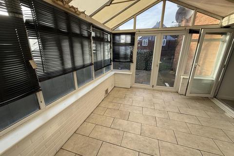 5 bedroom detached house to rent, Priestwood,  Bracknell,  RG42