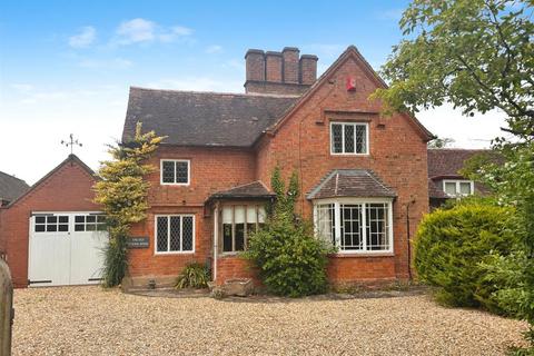3 bedroom character property to rent, Charlecote, Warwick