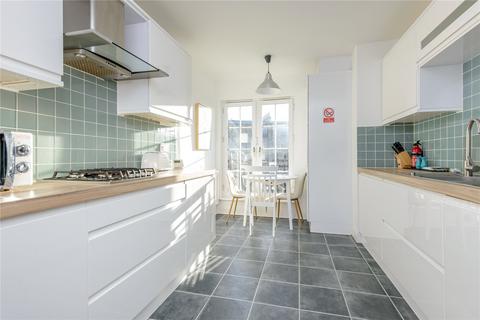 2 bedroom apartment for sale, 85/11 East London Street, New Town, Edinburgh, EH7 4BQ