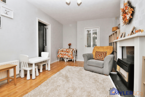 22 Avon, Widnes, WA8 4SR