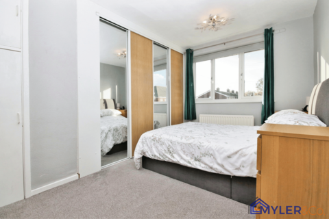 22 Avon, Widnes, WA8 4SR