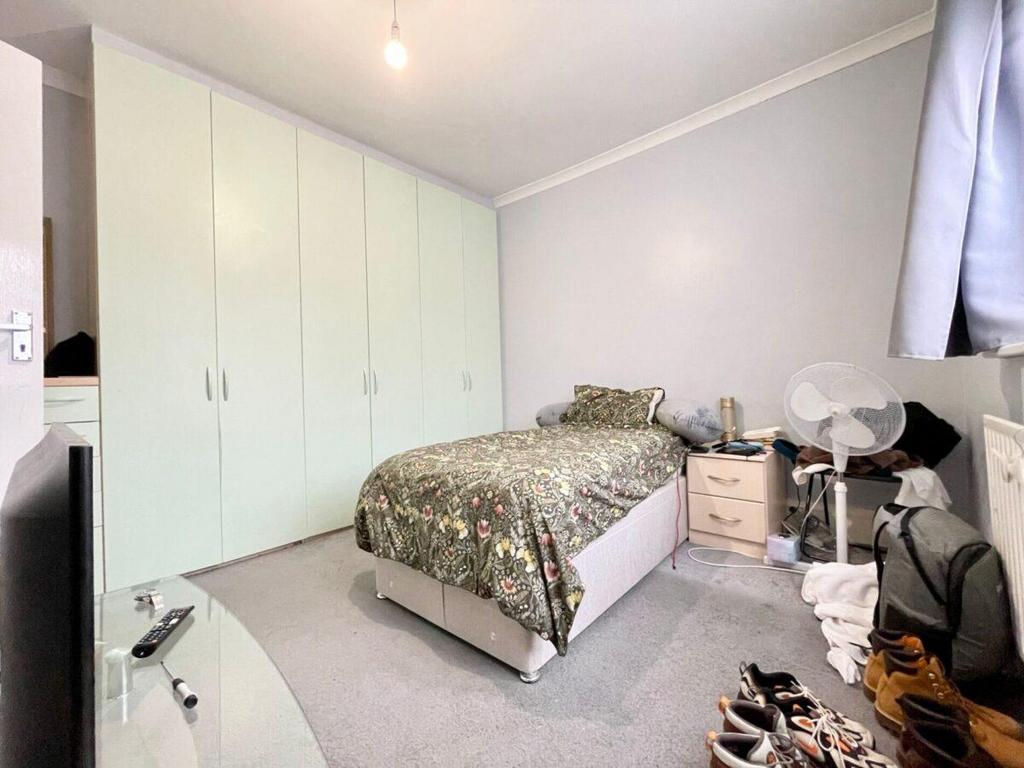 Room-2-3-1200x900.jpg