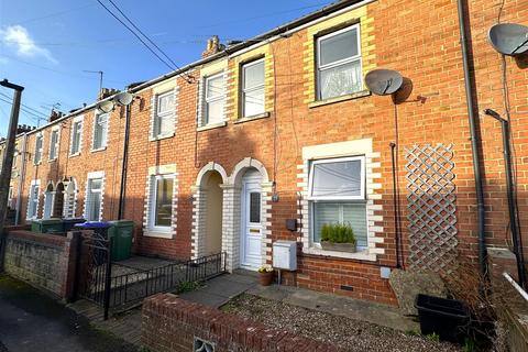 2 bedroom terraced house for sale, Hawthorn Road, Chippenham