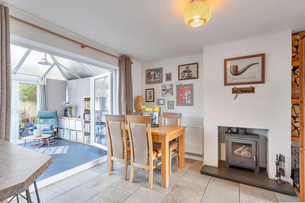 Kitchen/Dinning Room