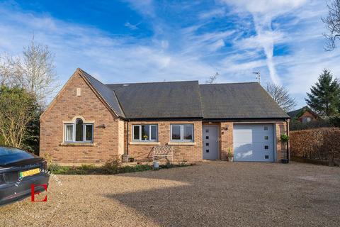 3 bedroom detached bungalow for sale, Cromwell Lane, Coventry