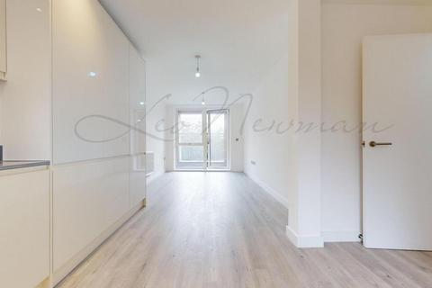 2 bedroom flat to rent, Caroline Street, Limehouse, London, E1