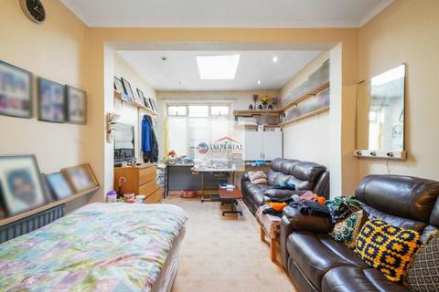 3 bedroom terraced house for sale, Northcote Southall