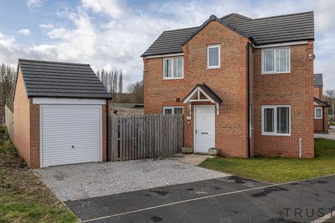 3 bedroom semi-detached house for sale, Calder Close, Lower Hopton, Mirfield