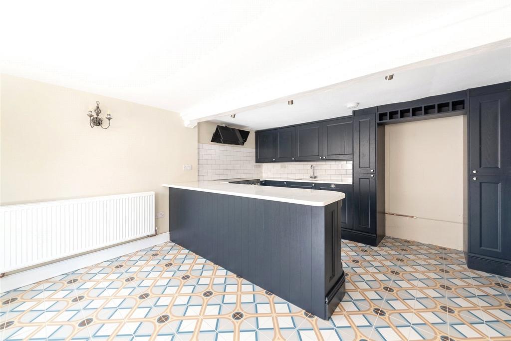Kitchen/Breakfast Rm