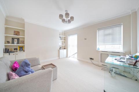 1 bedroom flat to rent, Watchfield Court Sutton Court Road W4