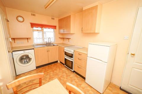 2 bedroom park home for sale, Weston Avenue, Leighton Buzzard