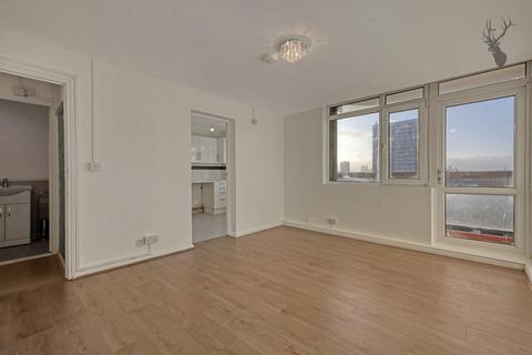Flat 40, Elton House Candy Street, London, E3 2LJ