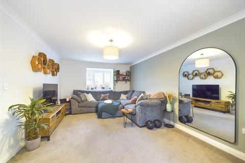 4 bedroom detached house for sale, Iris Close, Christchurch, Dorset, BH23