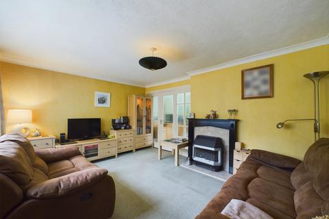 3 bedroom detached house for sale, Broomfield Road, Tilehurst, Reading, RG30