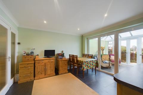 3 bedroom detached house for sale, Broomfield Road, Tilehurst, Reading, RG30