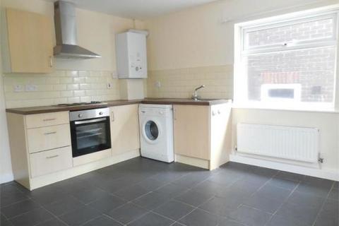 4 bedroom flat to rent, Highgate Road, Dudley DY2