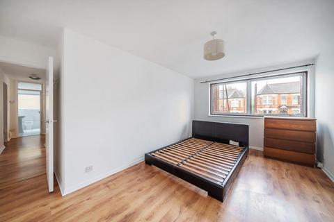 2 bedroom apartment to rent, Windsor Road,  Finchley,  N3