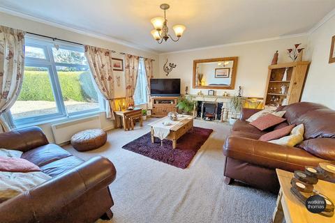 3 bedroom detached house for sale, Hopton Close, Bartestree, Hereford, HR1