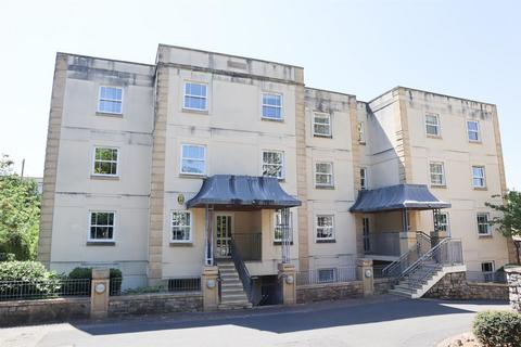 2 bedroom apartment to rent, 13b Herbert Road, Clevedon BS21